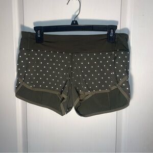 Lululemon Speed Short Nightfall Reflective‎ Gator Green Silver Woman's Sz 6